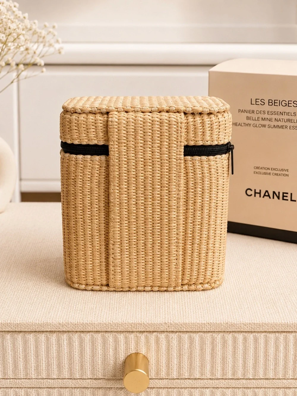 CHANEL Beauté Straw Cosmetic Case in Natural and Black